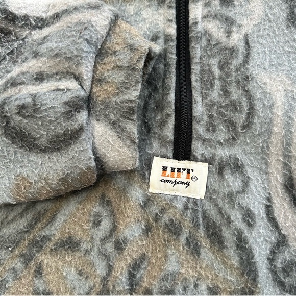 Vintage Fleece 1/4 Zip - Picture 3 of 4